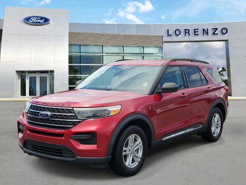 Used 2020 Ford Explorer XLT RWD image 1