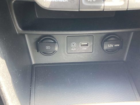 Used 2019 Hyundai Kona SEL FWD image 16