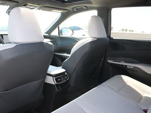Certified 2023 Lexus RX 350 Premium Plus w/ Cold Area Package FWD image 9