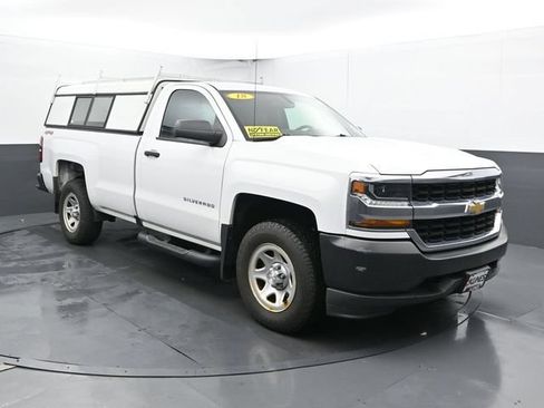 Used 2018 Chevrolet Silverado 1500 W/T w/ WT Convenience Package AWD/4WD image 6