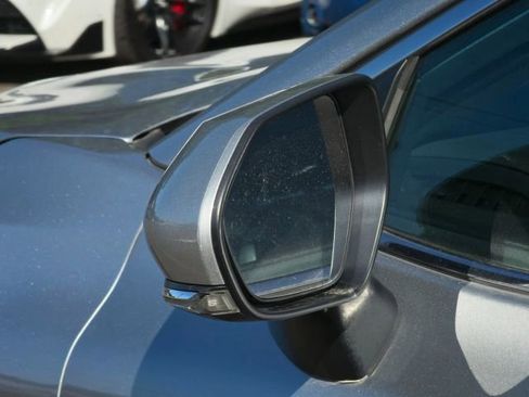 Used 2022 Toyota Camry SE FWD image 38