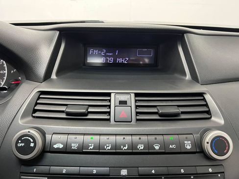 Used 2009 Honda Accord LX image 19