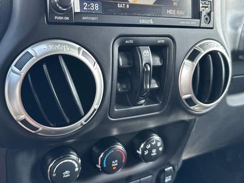 Used 2017 Jeep Wrangler Unlimited Sahara w/ Dual Top Group image 32