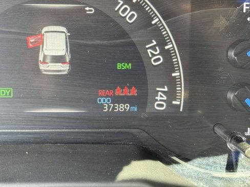 Used 2024 Toyota RAV4 SE AWD/4WD image 13