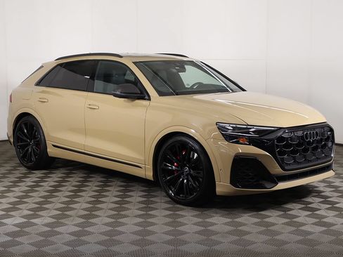 Used 2024 Audi SQ8 Premium Plus AWD/4WD image 2