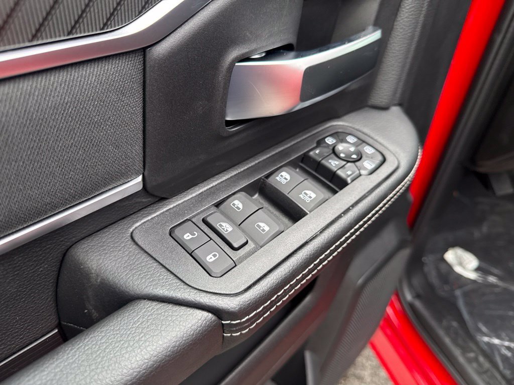 New 2027 RAM 2500 Big Horn AWD/4WD image 18