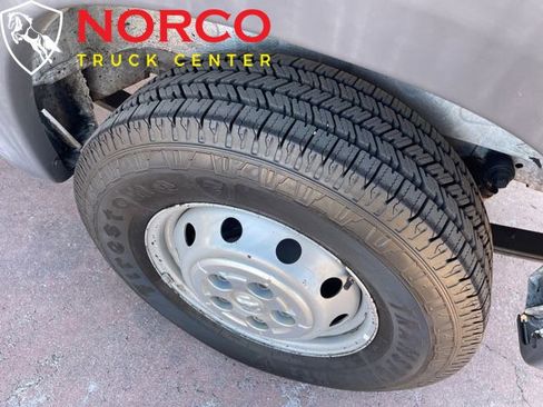 Used 2017 RAM ProMaster 1500 w/ Interior Convenience Group image 11