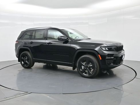 New 2025 Jeep Grand Cherokee Limited w/ Luxury Tech Group II image 10