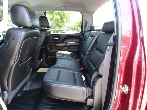 Used 2014 GMC Sierra 1500 SLT w/ SLT Crew Cab Value Package AWD/4WD image 15