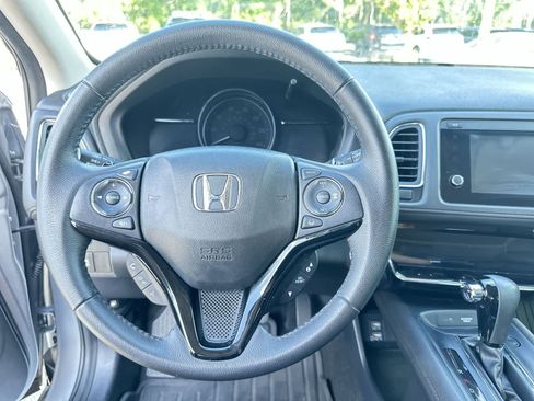 Used 2022 Honda HR-V EX-L image 18