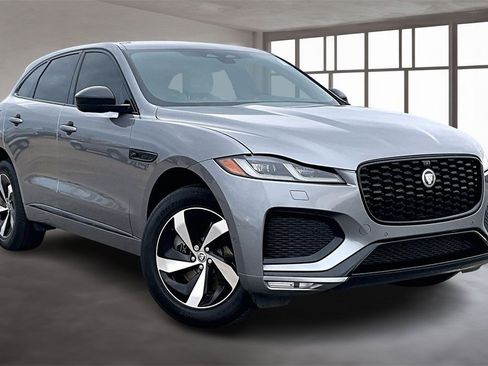Used 2026 Jaguar F-PACE R-Dynamic S image 10