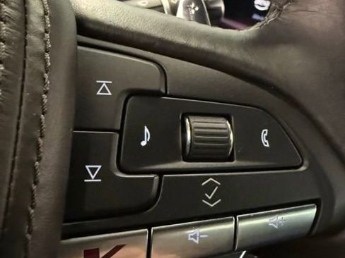 Used 2025 Cadillac CT5 V w/ Technology Package image 67