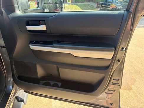 Used 2019 Toyota Tundra SR5 w/ TRD Off Road Package AWD/4WD image 25