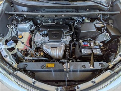 Used 2015 Toyota RAV4 XLE FWD image 23