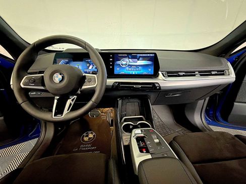 Used 2025 BMW X1 xDrive28i w/ Technology Package AWD/4WD image 17