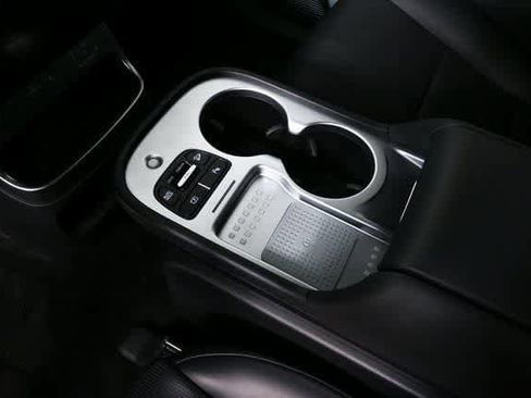 New 2026 Hyundai Ioniq 9 Calligraphy image 58