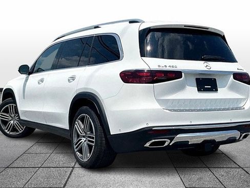 New 2025 Mercedes-Benz GLS 450 4MATIC image 4