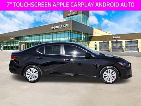 Used 2025 Nissan Sentra S image 4