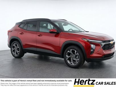 Used 2025 Chevrolet Trax LT w/ LT Convenience Package