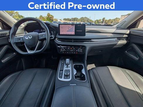 Certified 2025 INFINITI QX60 Luxe FWD image 16