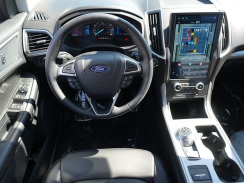 Used 2024 Ford Edge SEL w/ Convenience Package AWD/4WD image 22