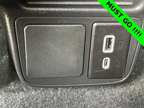 Used 2023 Buick Encore GX Select w/ Sport Touring Package image 31