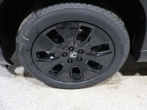 New 2026 Honda Pilot Black Edition image 5