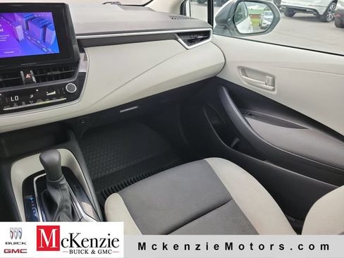 Used 2023 Toyota Corolla LE FWD image 25