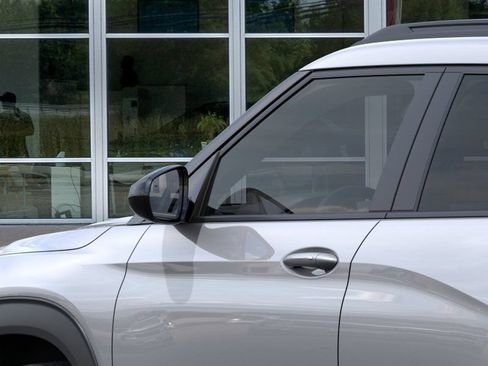 New 2026 Chevrolet TrailBlazer ACTIV w/ Convenience Package FWD image 12