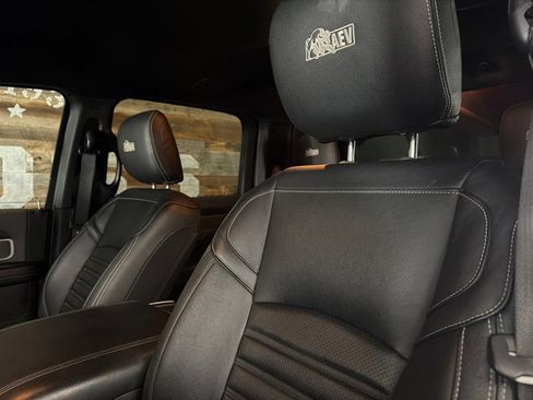 Used 2022 RAM 2500 Big Horn w/ Level A Equipment Group AWD/4WD image 9