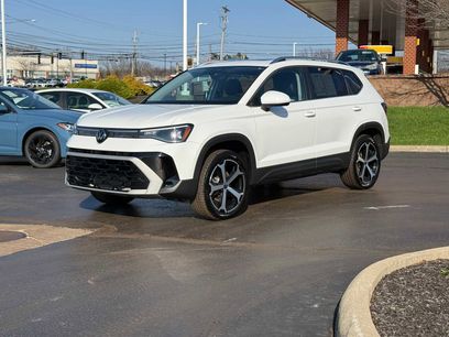 Certified 2025 Volkswagen Taos SEL