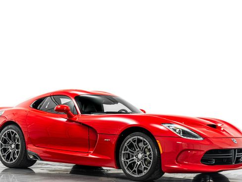 Used 2013 SRT Viper SRT-10 w/ Track Pkg RWD image 31