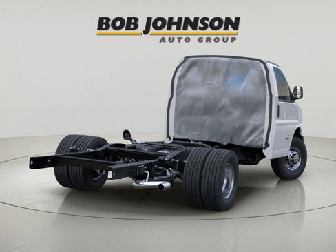 New 2025 Chevrolet Express 3500 w/ Power Convenience Package RWD image 12