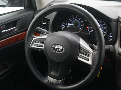 Used 2012 Subaru Outback 2.5i Limited w/ Moonroof Pkg image 14