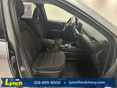 Used 2023 Ford Escape Active w/ Tech Pack #1 AWD/4WD image 7