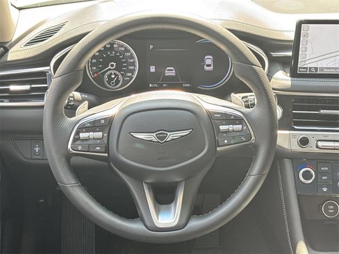 Used 2026 Genesis G70 2.5T Prestige image 23