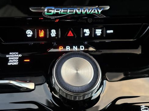 New 2026 Jeep Grand Wagoneer 4WD image 27