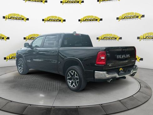 Used 2025 RAM 1500 Laramie AWD/4WD image 3