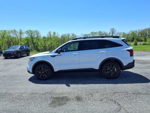Used 2023 Kia Sorento S w/ Panoramic Sunroof Package AWD/4WD image 38