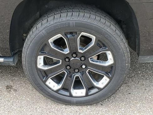 Used 2019 GMC Yukon XL Denali w/ Denali Ultimate Package AWD/4WD image 37