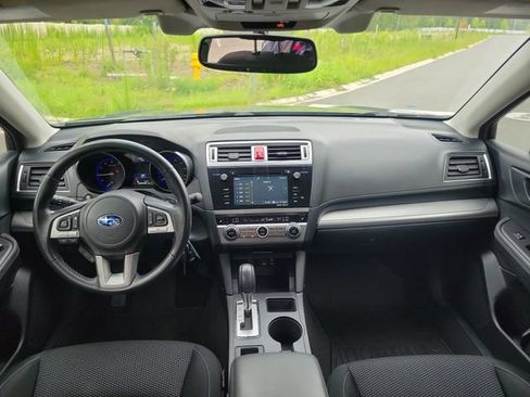 Used 2015 Subaru Outback 2.5i Premium AWD/4WD image 12