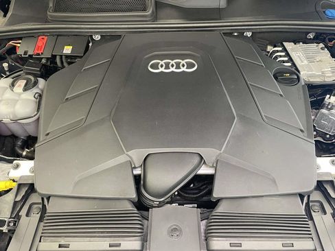 Used 2025 Audi Q7 3.0T Premium Plus AWD/4WD image 25
