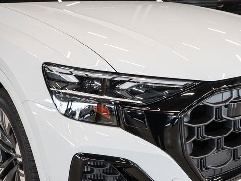 New 2026 Audi Q8 Premium Plus image 23