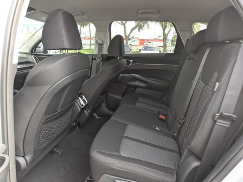 New 2026 Kia Sorento LX FWD image 17