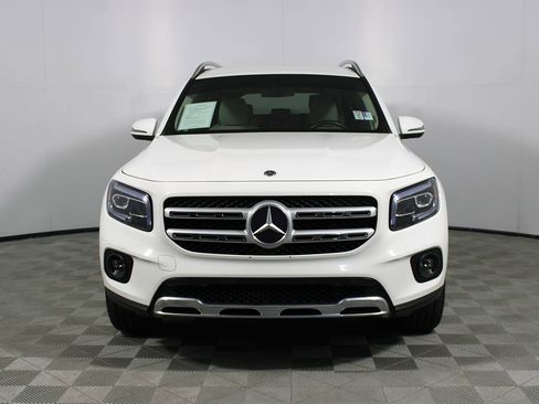 Used 2021 Mercedes-Benz GLB 250 4MATIC image 2