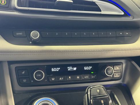 Used 2015 BMW i8 AWD/4WD image 13