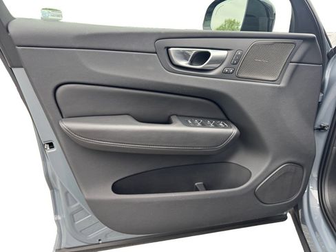 Certified 2024 Volvo XC60 B5 Plus w/ Protection Package Premier AWD/4WD image 9