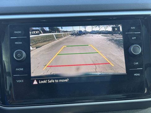 Used 2021 Volkswagen Atlas SEL image 11