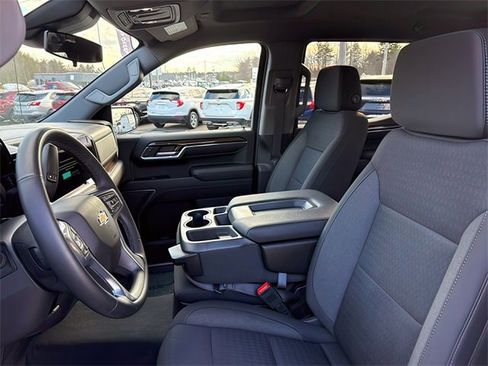 Used 2023 Chevrolet Silverado 1500 LT image 15