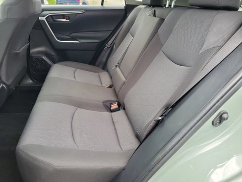Used 2019 Toyota RAV4 XLE AWD/4WD image 15